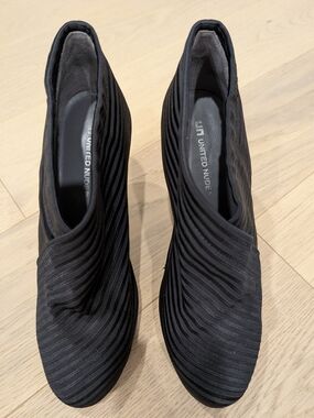 United Nude Black Ribbed Ankle Booties (Size 10)